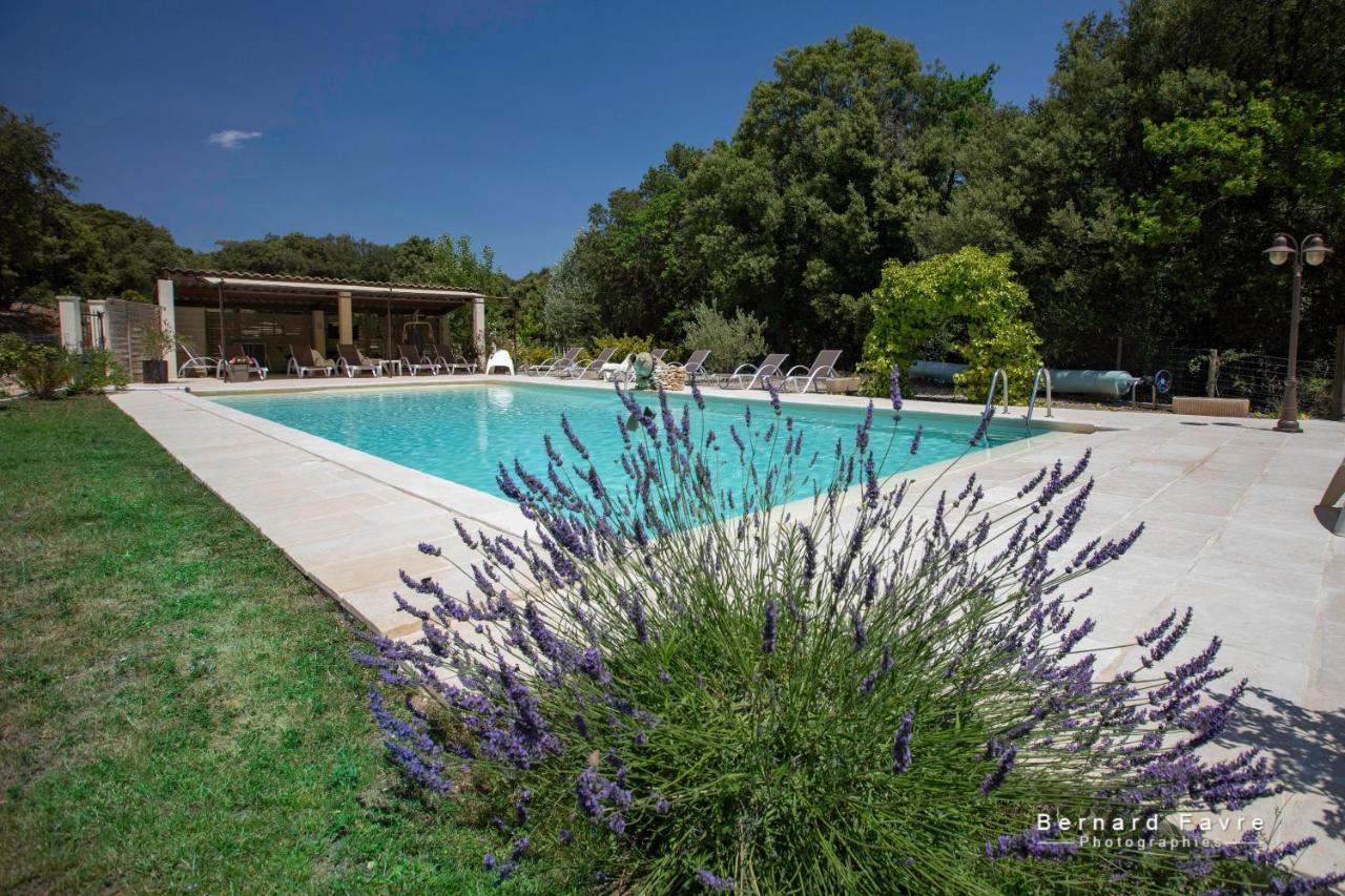 Villa Mas Saint Antoine Bourg-Saint-Andéol Esterno foto
