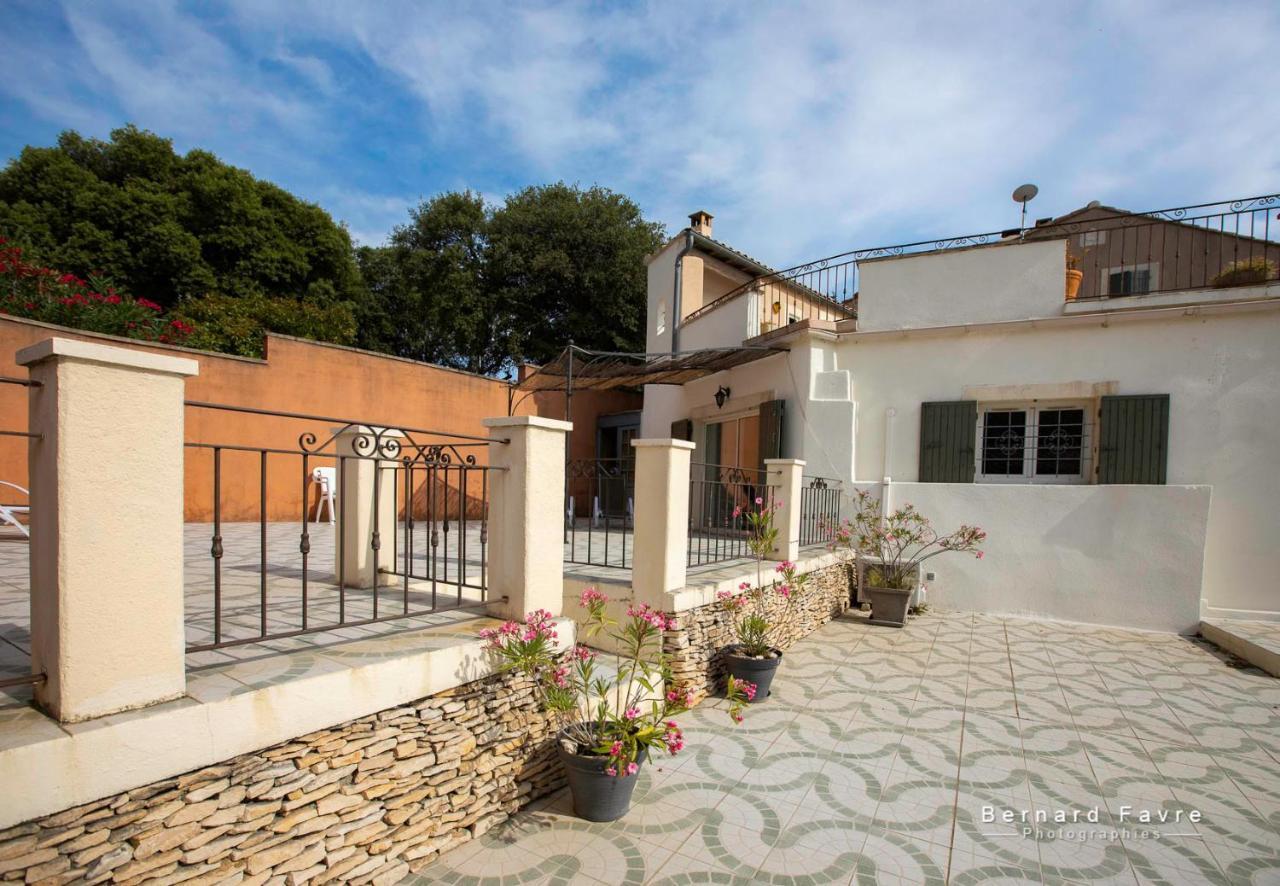 Villa Mas Saint Antoine Bourg-Saint-Andéol Esterno foto