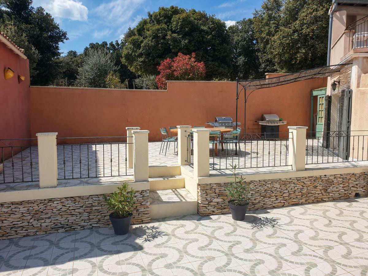 Villa Mas Saint Antoine Bourg-Saint-Andéol Esterno foto